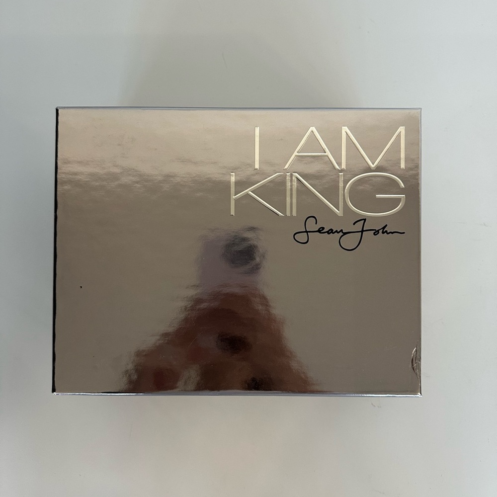 I AM KING